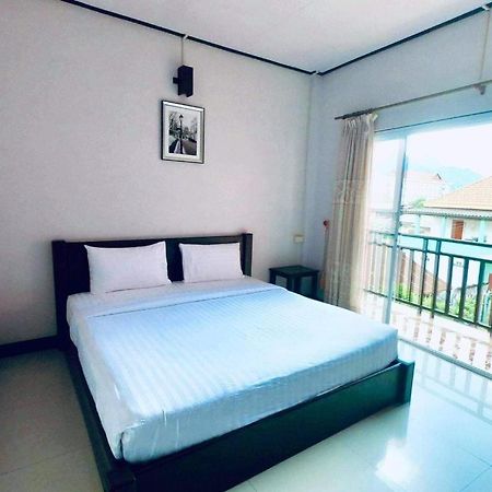 Phou Ang Kham 2 Hotel Vang Vieng Buitenkant foto