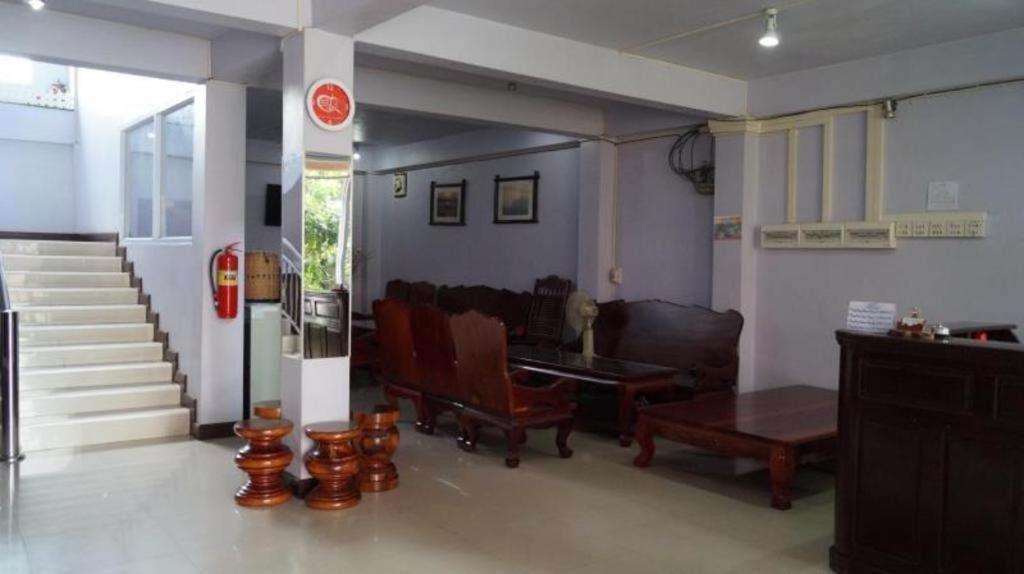 Phou Ang Kham 2 Hotel Vang Vieng Buitenkant foto