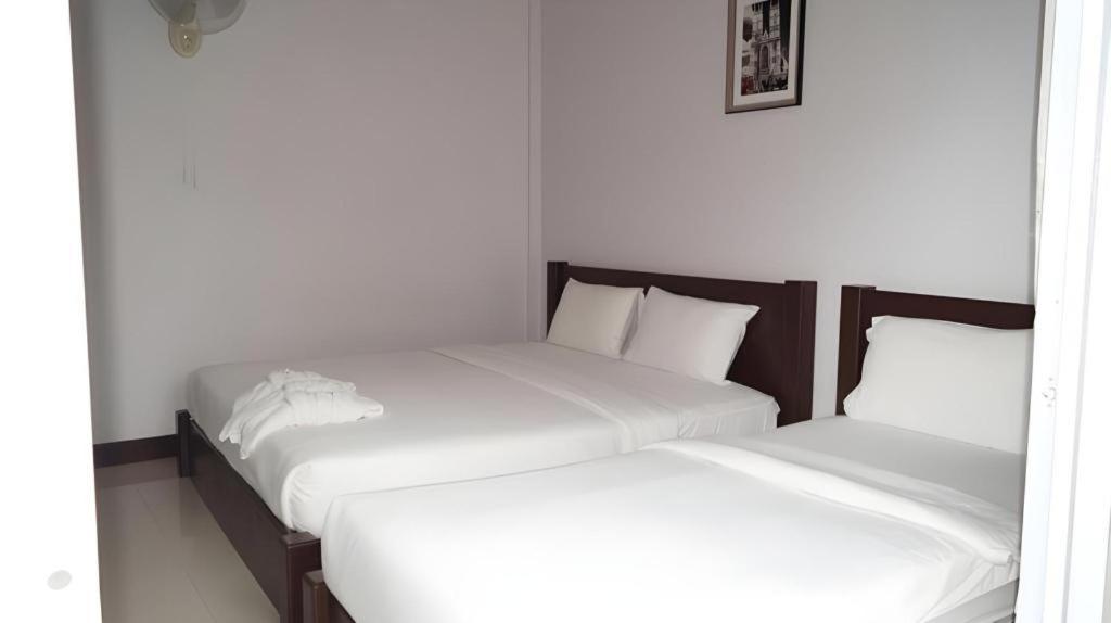 Phou Ang Kham 2 Hotel Vang Vieng Buitenkant foto