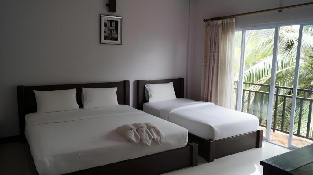 Phou Ang Kham 2 Hotel Vang Vieng Buitenkant foto