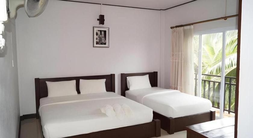 Phou Ang Kham 2 Hotel Vang Vieng Buitenkant foto