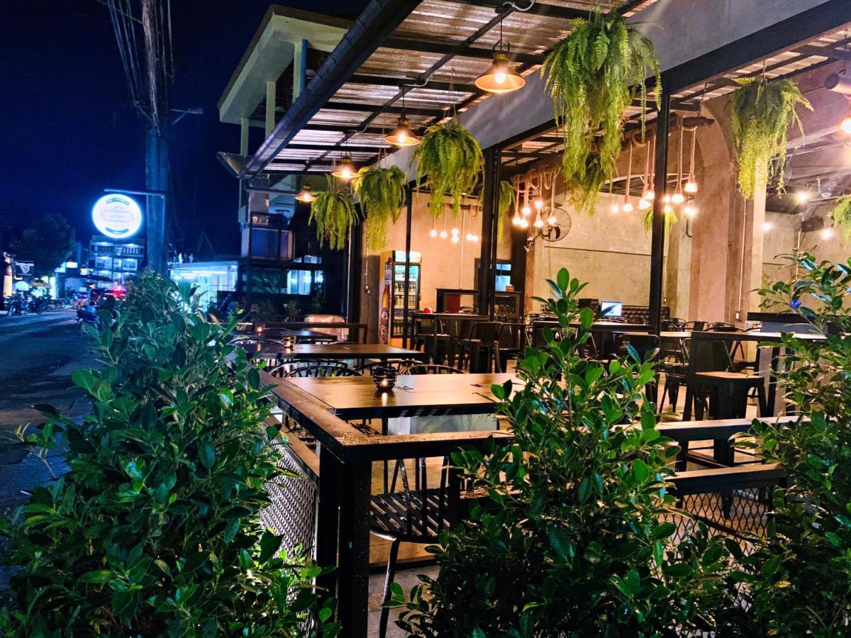 Phou Ang Kham 2 Hotel Vang Vieng Buitenkant foto